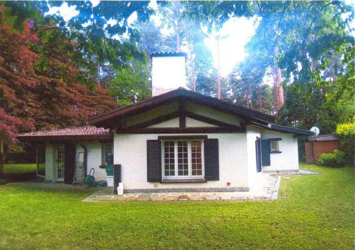 Casa con 6 locali in vendita in Via delle Ginestre, La Pinetina, Appiano Gentile