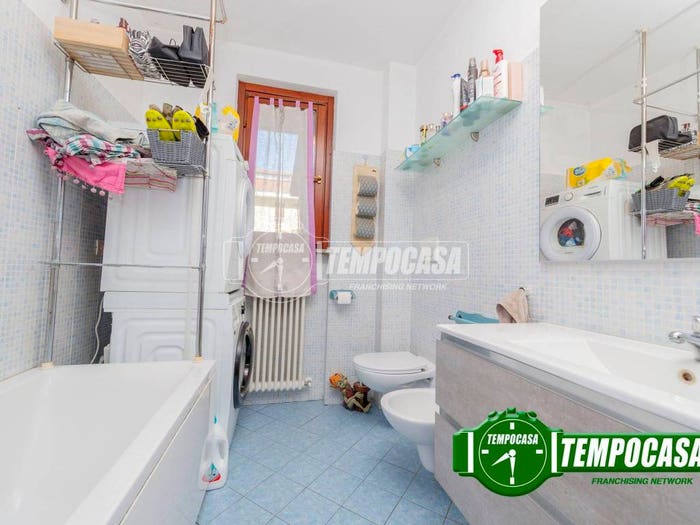 Appartamento bilocale in vendita in via Monsignor Luigi Giussani, Battuda