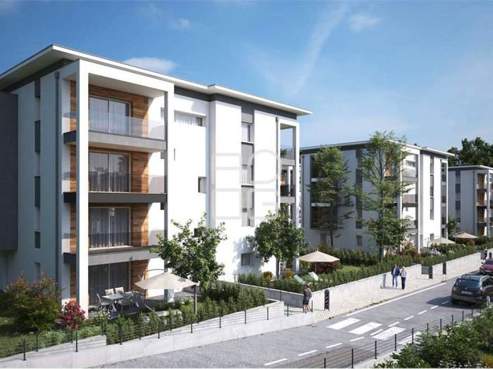 Appartamento trilocale in vendita in Via Cesare Battisti, Lonato, Lonato del Garda
