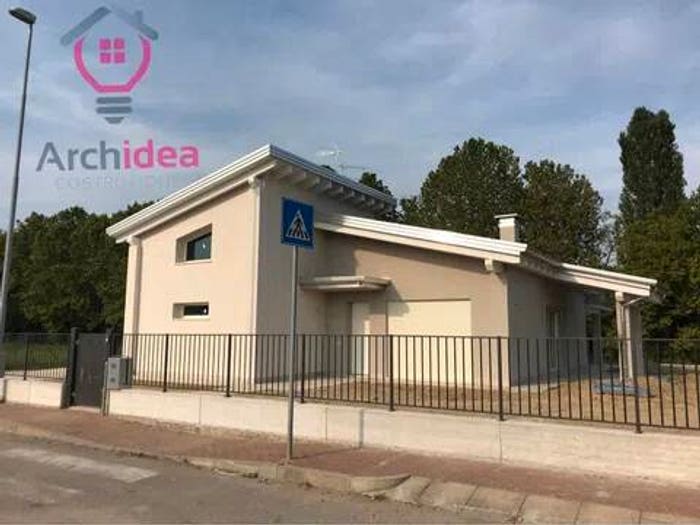 Casa con 5 locali in vendita in Via Alberto Da Giussano, Centro, Oppeano