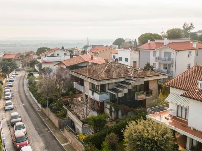 Appartamento con 6 locali in vendita in via dei pini, Marina Di Montemarciano, Montemarciano