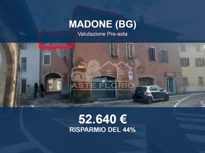 Appartamento con 5 locali in vendita in Via Trento, Madone