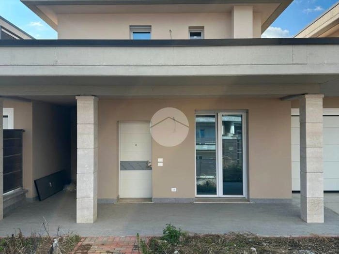 Casa quadrilocale in vendita in Via Roma, Maclodio