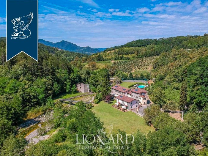 Casa con 6 locali in vendita in Centro, Fosdinovo