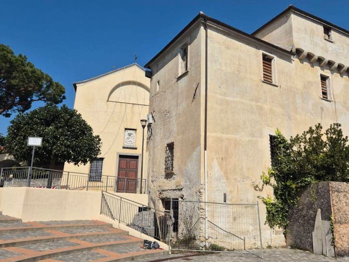Appartamento bilocale in vendita in Via Soccorso, Centro, Pietra Ligure