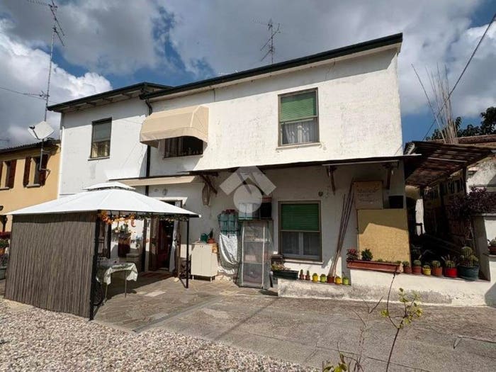 Casa trilocale in vendita in Via Villanova Superiore, Villanova, Bagnacavallo