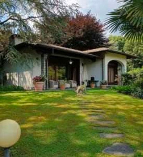 Casa con 5 locali in vendita in Via L Cadorna, Centro, Menaggio