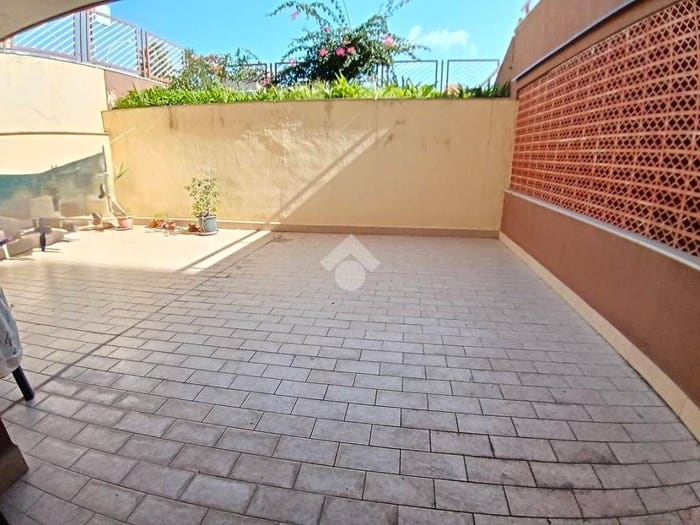 Appartamento trilocale in vendita in Via Ammiraglio Persano, Montepellegrino, Palermo