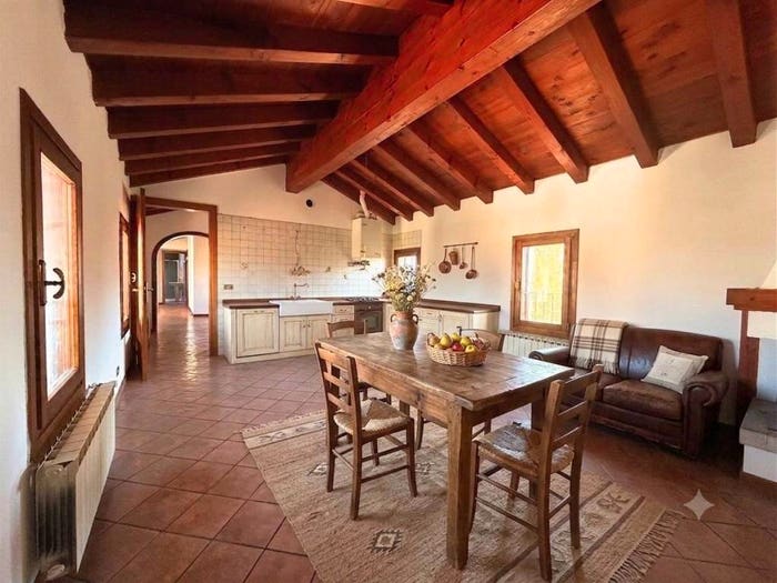Appartamento quadrilocale in vendita in Via San Pietro, Centro, Concordia Sagittaria
