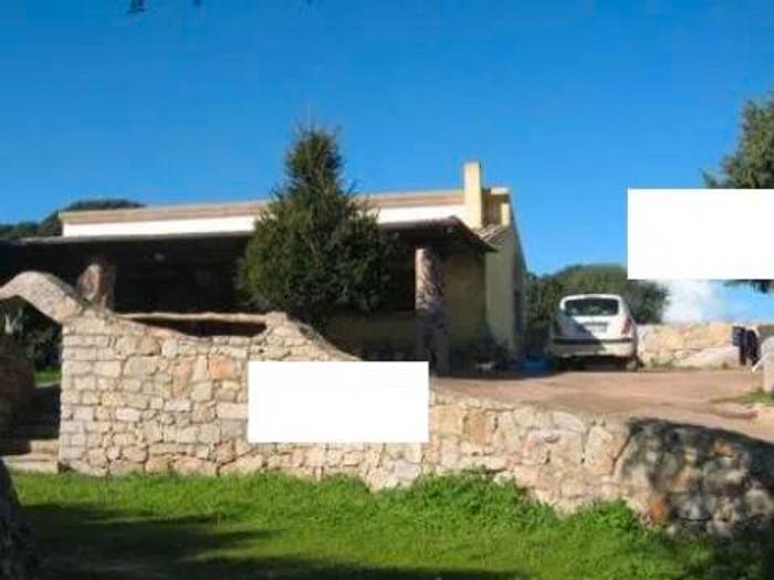 Casa trilocale in vendita in Via Macciunitta No Number, Arzachena Paese, Arzachena