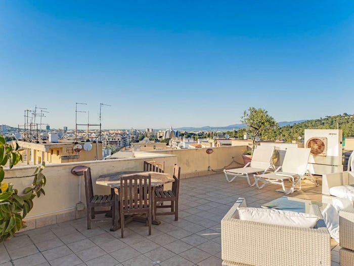 Casa con 6 locali in vendita in Via Geronimo Zurita, Monte Urpinu, Cagliari