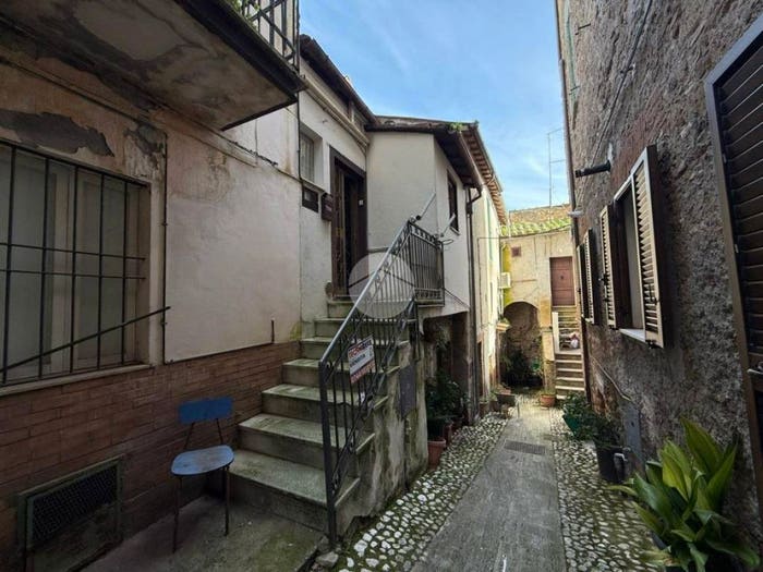 Appartamento trilocale in vendita in Vicolo Iacobelli, Centro, Collevecchio
