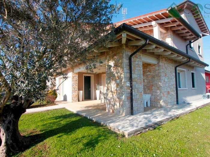 Casa con 6 locali in vendita in via divisione julia, Ponte Di Mossano, Barbarano Mossano