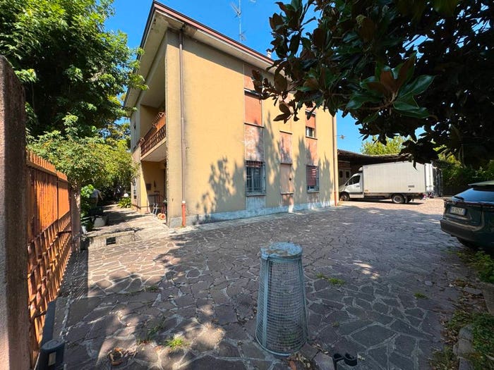 Casa con 6 locali in vendita in Via Cimitero Israelitico, Musicisti, Carpi