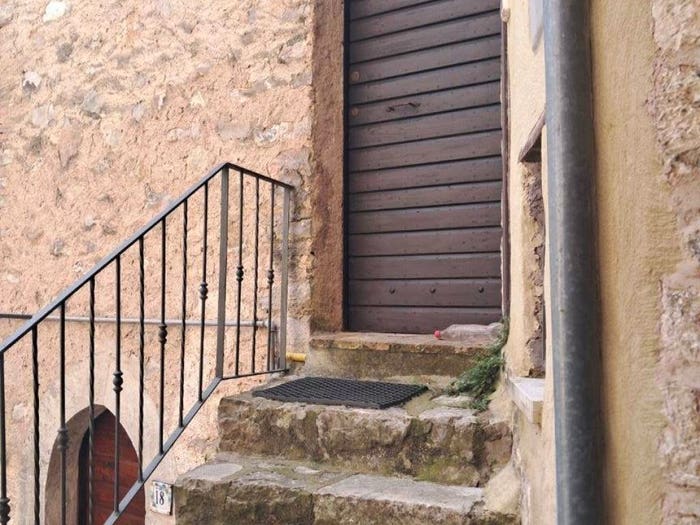 Appartamento trilocale in vendita in Centro, Lenola