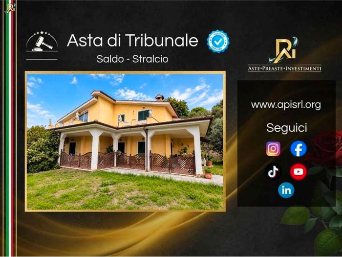 Casa con 5 locali in vendita in Via fontecarmine snc, Castelnuovo di Farfa
