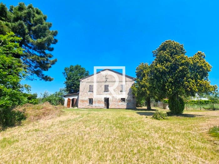 Casa quadrilocale in vendita in Mezzano Borgo Masotti, Ravenna