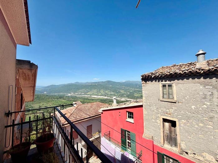 Appartamento trilocale in vendita in Via Guglielmo Marconi, Montemitro