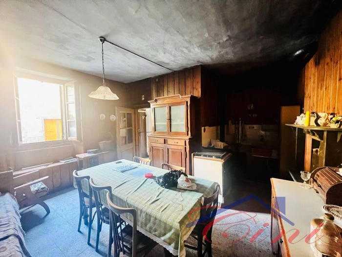Casa con 6 locali in vendita in Via della Deputazione, Narro Indovero, Casargo