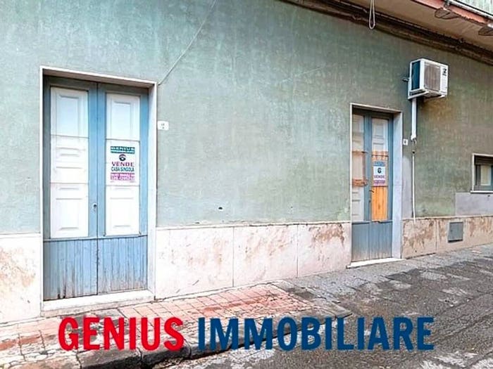 Appartamento quadrilocale in vendita in Via Ragusa No Number, Biancavilla
