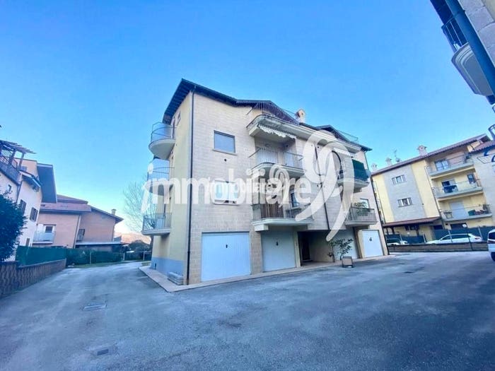 Appartamento trilocale in affitto in Strada Statale Cinque Bis, Bellavista Pianola, L'Aquila