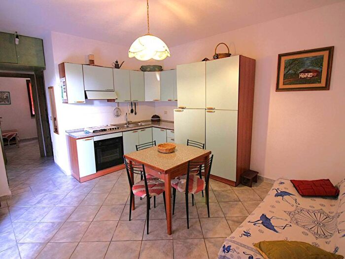 Appartamento trilocale in vendita in Via di Lu Pitrali, Monte Petrosu, San Teodoro