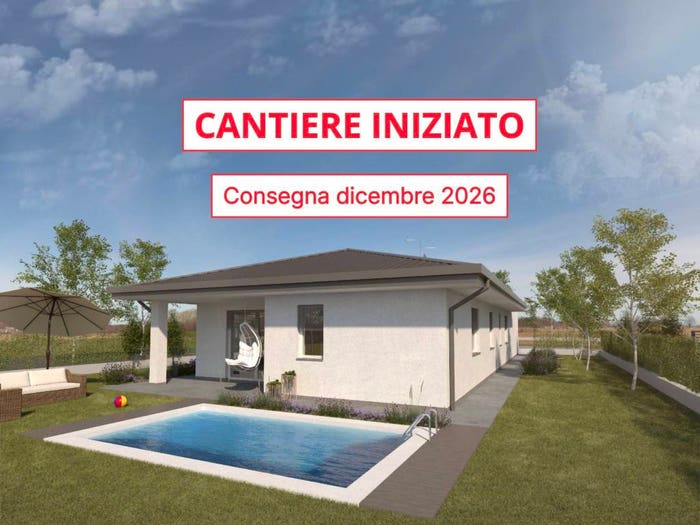 Casa quadrilocale in vendita in Via Arturo Toscanini, Centro, Guanzate