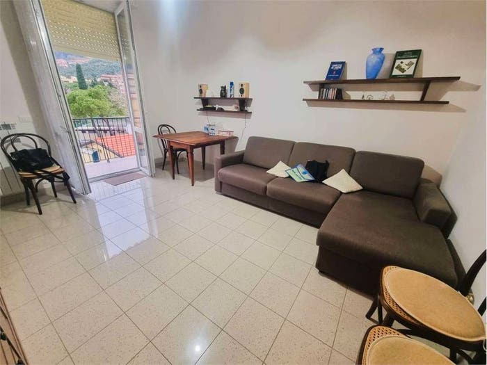 Appartamento con 5 locali in vendita in San Terenzo, Lerici
