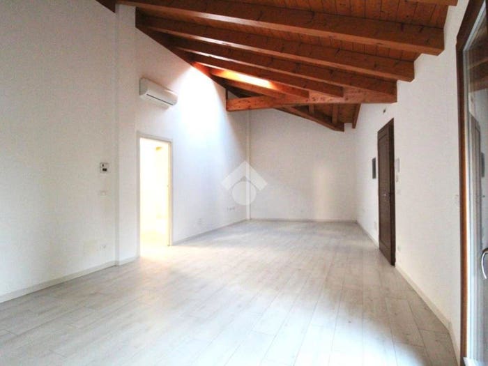 Appartamento trilocale in vendita in Via E Gaspari, Centro, Latisana