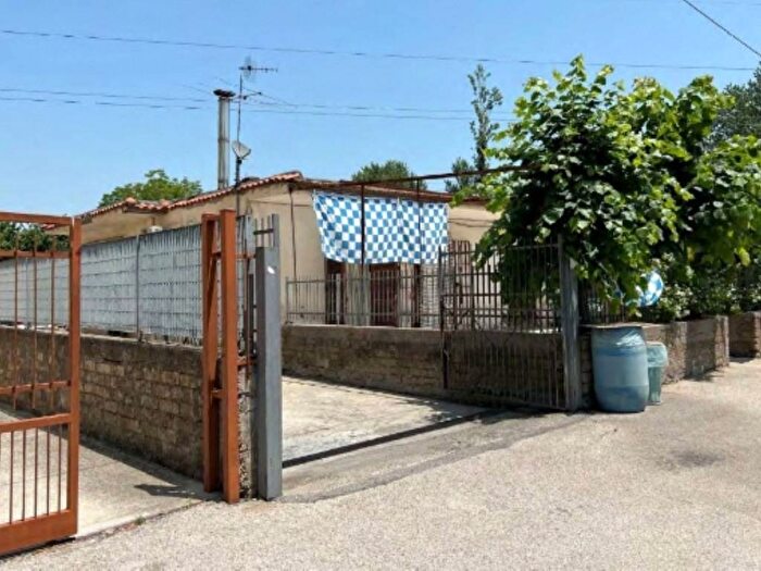 Appartamento trilocale in vendita in Via Trieste, Nola