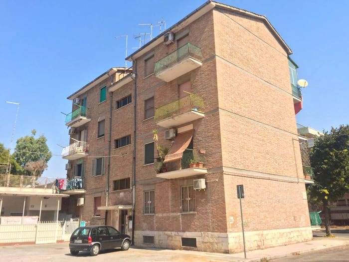 Appartamento trilocale in vendita in Via Ettore Valentini, Vigili del Fuoco, Foggia