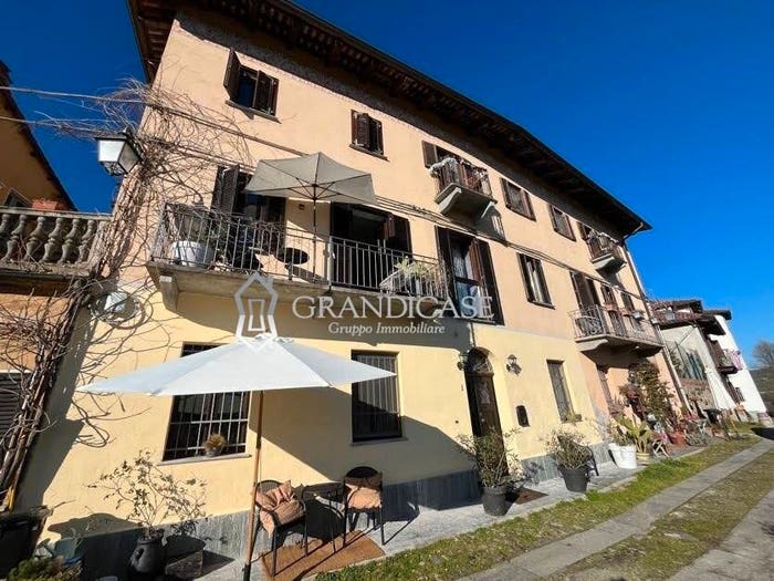 Appartamento con 5 locali in vendita in Via Palestro, Casalborgone