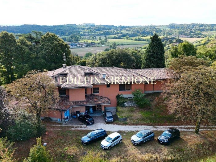 Casa con 6 locali in vendita in Via Giuseppe Mancino, Lonato del Garda
