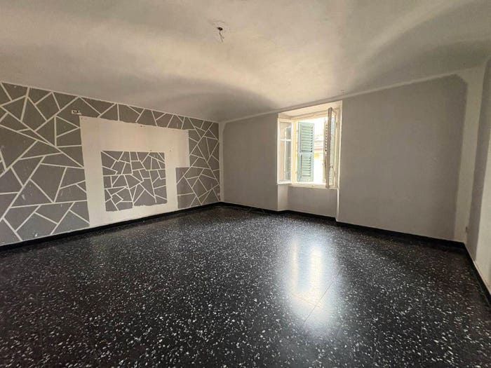 Appartamento quadrilocale in affitto in Piazza della Libertà, Alessandria