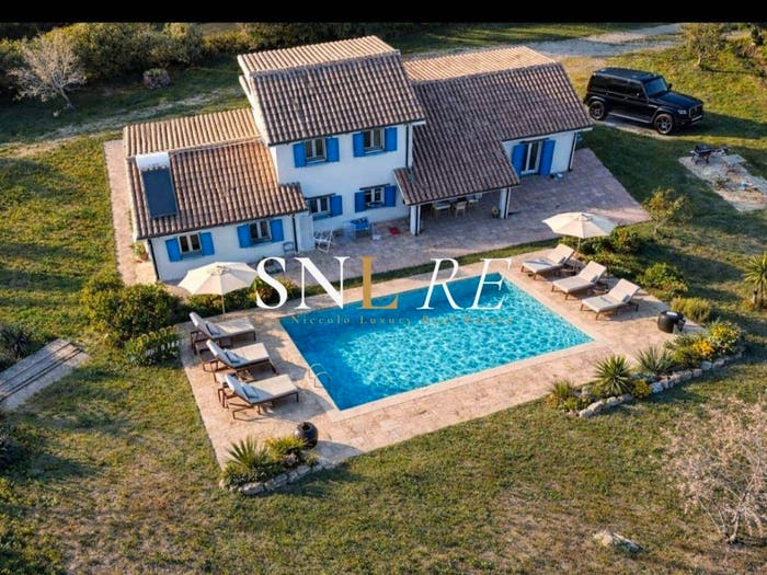 Casa con 5 locali in vendita in Via Marco Polo, Arbatax, Tortolì