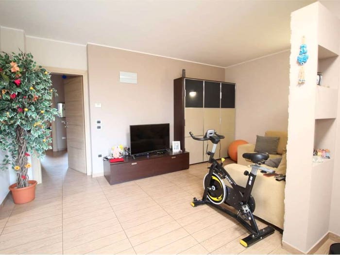 Appartamento con 5 locali in vendita in Via Roma, Centro, Tavullia