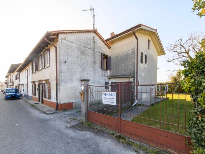 Casa con 6 locali in vendita in VIA MONSIGNOR ZANETTI, Centro, Farra d'Isonzo