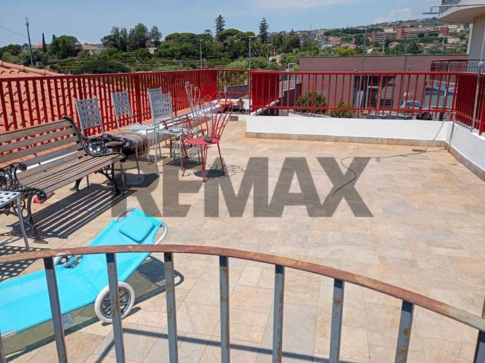 Appartamento con 5 locali in vendita in via Domenico Tempio, Cannizzaro, Aci Castello