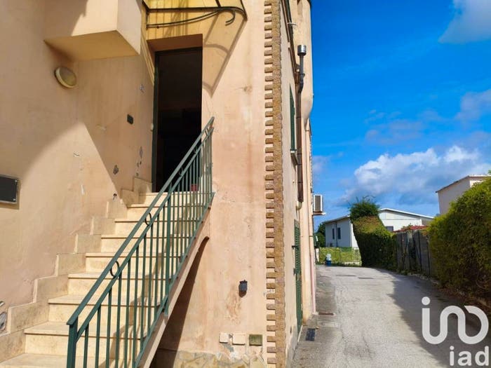 Casa con 6 locali in vendita in Via CARANFE, Monte di Procida