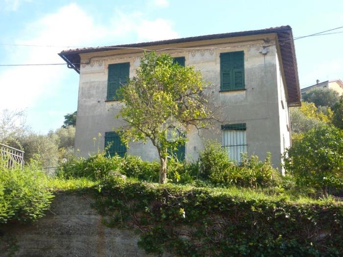 Casa con 5 locali in vendita in Via Brigata Berto, San Salvatore, Cogorno