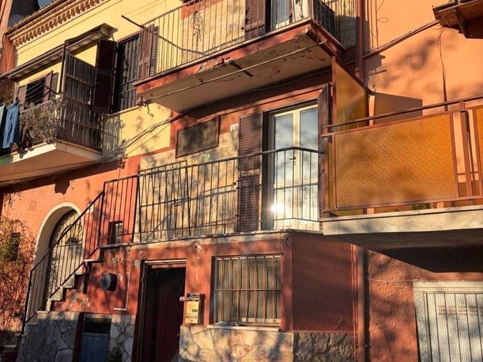 Casa trilocale in vendita in Centro, Capena