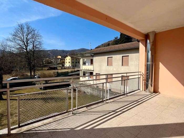 Casa in vendita in Via Provinciale, Lanzo D'Intelvi, Alta Valle Intelvi