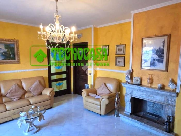 Appartamento trilocale in vendita in Via Valle, Centro, Monteforte Irpino