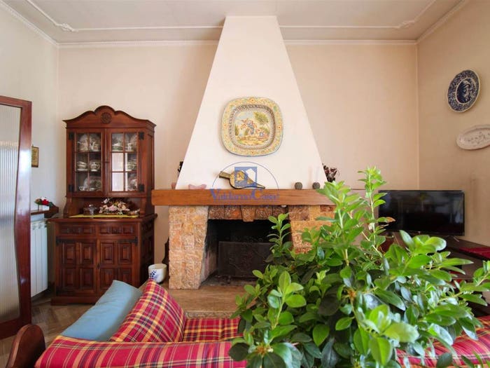 Casa con 6 locali in vendita in Incisa In Val D'Arno, Figline e Incisa Valdarno
