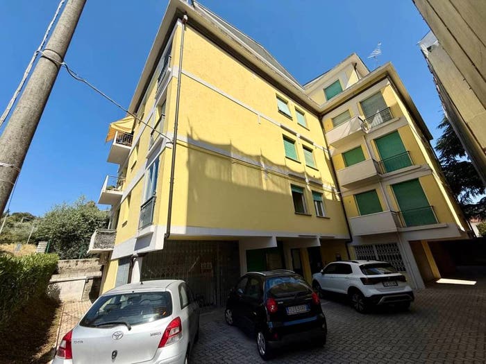 Appartamento quadrilocale in vendita in Via Filippo Turati, Centro, Pescia