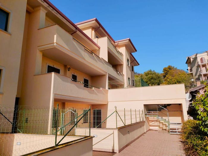 Appartamento quadrilocale in vendita in Via del Pascolaro, Monte Romano