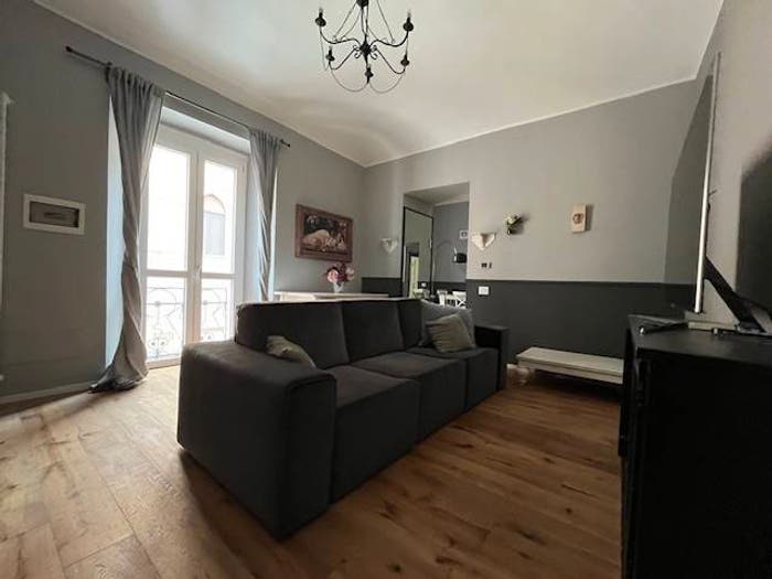 Appartamento con 5 locali in vendita in Via Casale, Borgo Rovereto Piscina, Alessandria