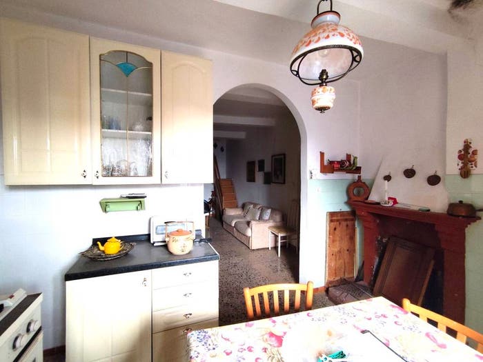 Appartamento quadrilocale in vendita in Via Magenta, Centro, Giuliano di Roma