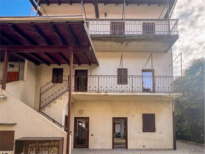 Appartamento bilocale in vendita in Via Giuseppe Garibaldi, Pombia