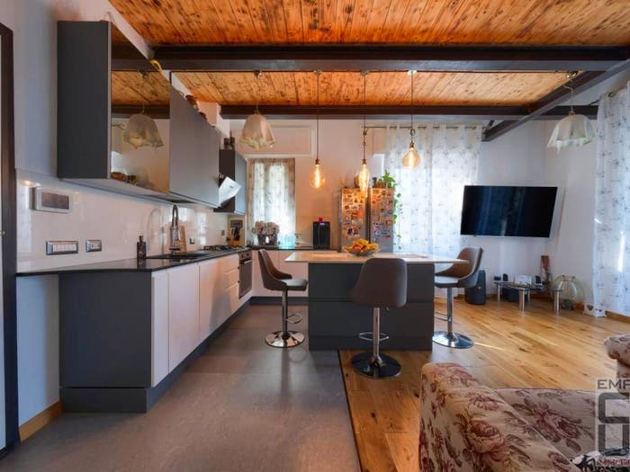Appartamento quadrilocale in vendita in Via Sardegna, Peretola, Firenze